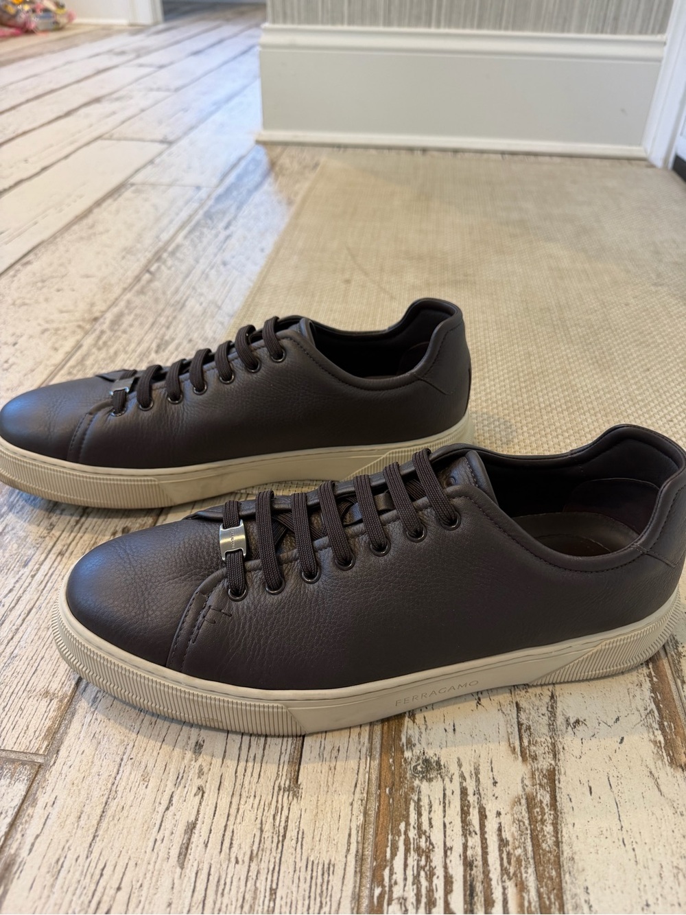 Salvatore Ferragamo Men's Dark Brown Leather Low-Top Sneakers